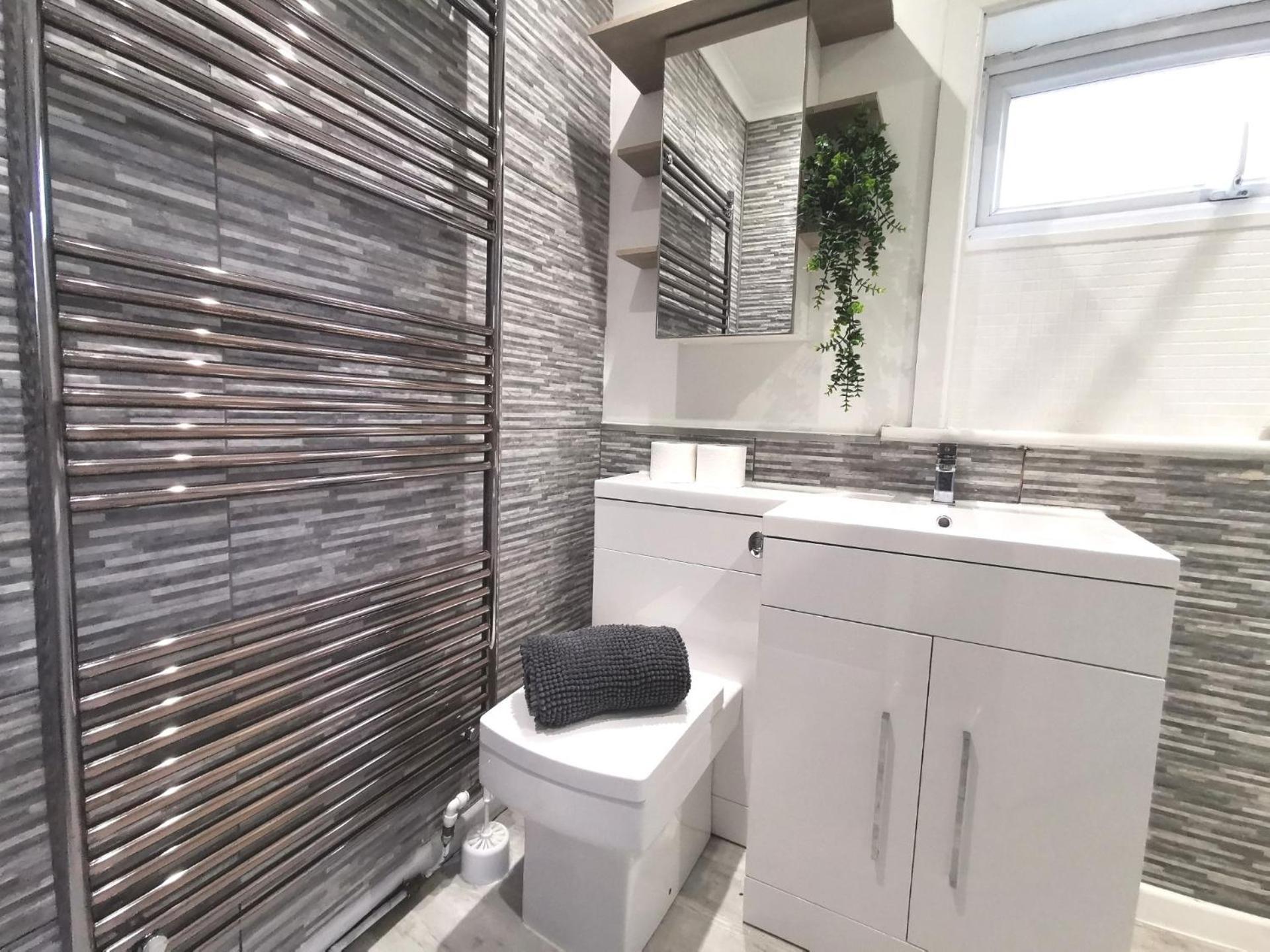 Cosy Studio In Havant! Near A3 And Staunton Country Park ภายนอก รูปภาพ