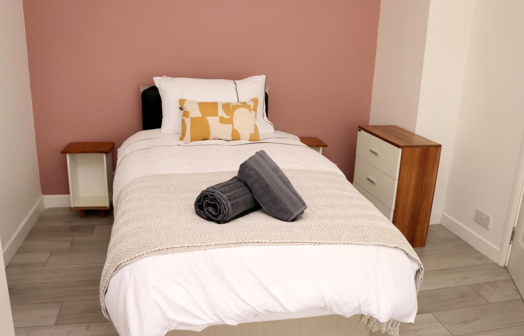 Cosy Studio In Havant! Near A3 And Staunton Country Park ภายนอก รูปภาพ