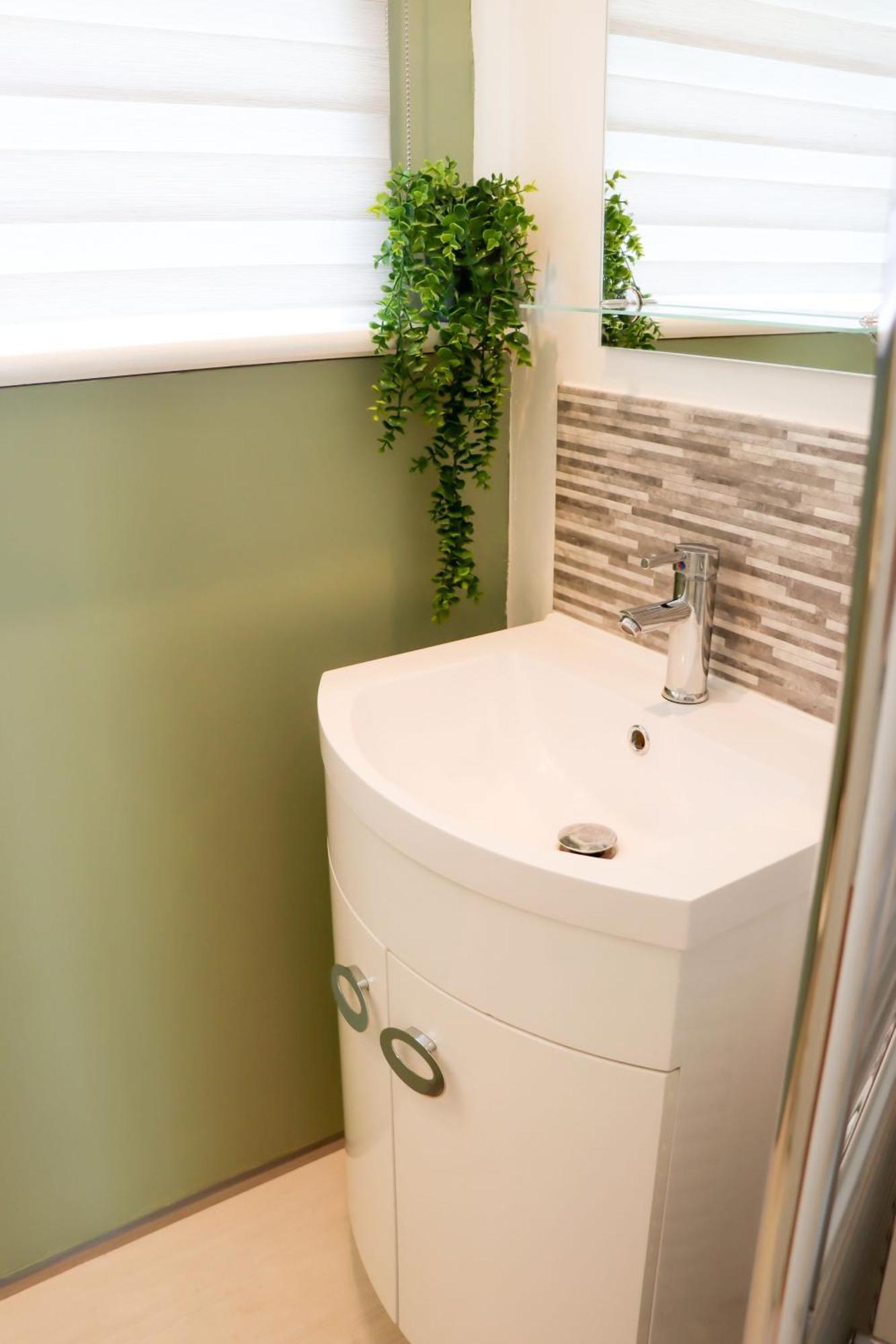 Cosy Studio In Havant! Near A3 And Staunton Country Park ภายนอก รูปภาพ